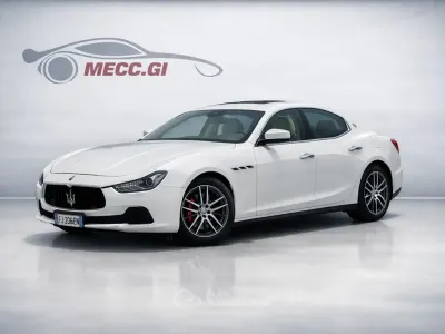 Begagnad Maserati Ghibli 275 HK (202 kW) 2017 Vit Sedan