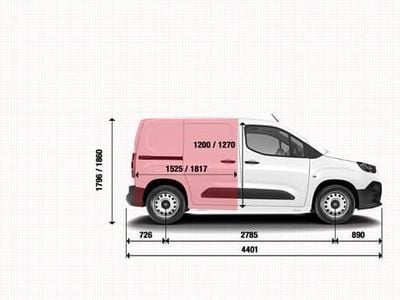 Usata Fiat Doblò 130 CV (95 kW) 2023 Bianco Monovolume