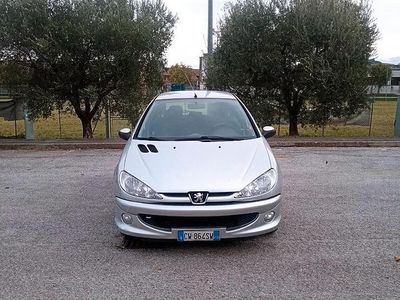 Usata Peugeot 206 60 CV (44 kW) 2005 Grigio Berlina