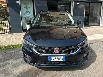 Usata Fiat Tipo Lounge 95 CV (69 kW) 2019 Blu Station wagon