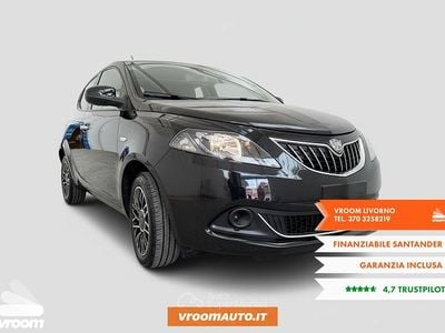 Usata Lancia Ypsilon S 100 CV (73 kW) 2024 Nero Utilitaria