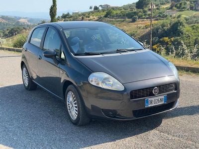Usata Fiat Grande Punto 2007 Grigio Utilitaria