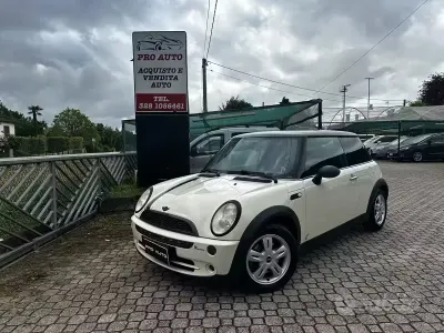 Brugt Mini ONE 90 HK (66 kW) 2006 Hvid Hatchback