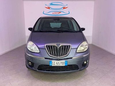 Usata Lancia Musa 95 CV (69 kW) 2008 Grigio(met.) Monovolume