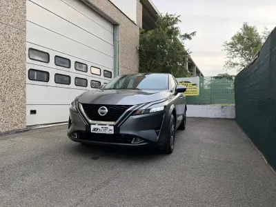 Usata Nissan Qashqai 140 CV (102 kW) 2022 Grigio SUV