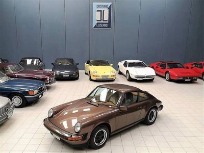 Porsche 911 Carrera