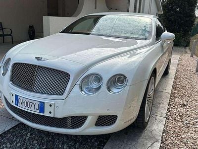 Usata Bentley Continental GT Mulliner 610 CV (448 kW) 2009 Bianco pastello Coupé