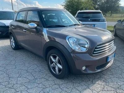 Usata Mini Cooper Countryman 111 CV (81 kW) 2012 Marrone SUV