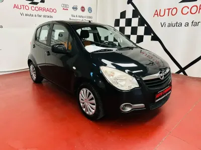 Usata Opel Agila Enjoy 65 CV (47 kW) 2011 Nero Utilitaria