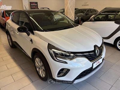 Usata Renault Captur Intens 92 CV (67 kW) 2021 Bianco SUV