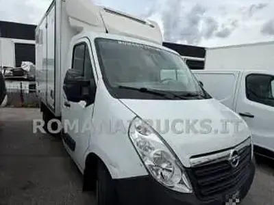 Usata Opel Movano 131 CV (96 kW) 2017 Bianco pastello Monovolume