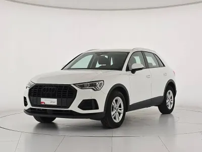 Usata Audi Q3 Business 150 CV (110 kW) 2024 Bianco SUV