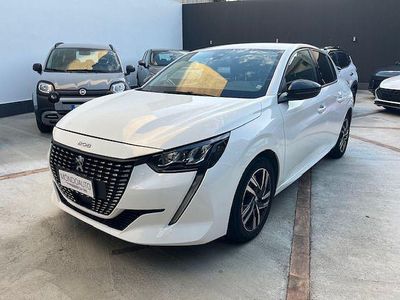 Usata Peugeot 208 Allure 2023 Bianco Utilitaria