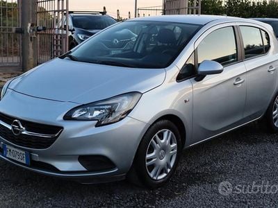 Usata Opel Corsa Innovation 69 CV (50 kW) 2017 Grigio Utilitaria