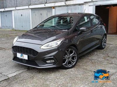 Grigio Usata 2018 Ford Fiesta ST-Line Berlina | 10.990 € (Buon prezzo)