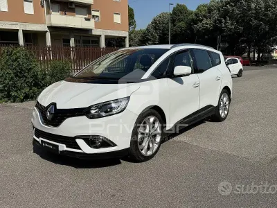 Usata Renault Grand Scénic IV Intens 110 CV (80 kW) 2018 Bianco Monovolume