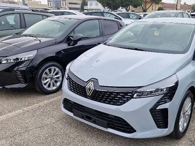 Nuova Renault Clio V 100 CV (73 kW) 2025 Grigio