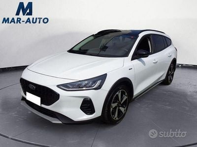 Usata Ford Focus Active X 125 CV (91 kW) 2022 Bianco Station wagon