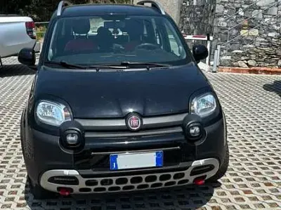 Usata Fiat Panda Cross Cross 95 CV (69 kW) 2018 Nero Utilitaria