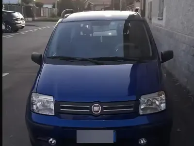 Usata Fiat Panda 60 CV (44 kW) 2009 Blu Utilitaria