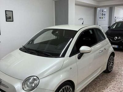 Usata Abarth 500 135 CV (99 kW) 2009 Utilitaria