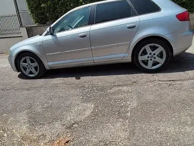 Usado Audi A3 2005 Gris Utilitario