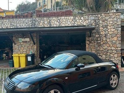 Usata Audi TT Roadster 150 CV (110 kW) 2002 Nero Cabrio