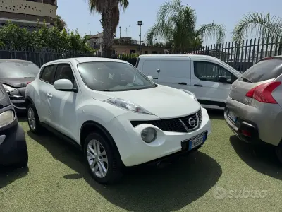 Usata Nissan Juke Acenta 110 CV (80 kW) 2015 Bianco SUV