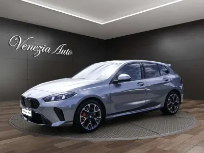 Usata BMW 120 M Sport 170 CV (125 kW) 2025 Grigio Utilitaria