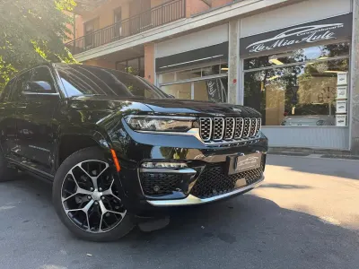 Usata Jeep Grand Cherokee Summit 272 CV (200 kW) 2023 Nero SUV