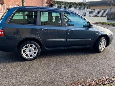 Usata Fiat Stilo Wagon 116 CV (85 kW) 2003 Grigio Station wagon