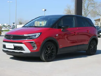 Usata Opel Crossland Design & Tech 83 CV (61 kW) 2022 Rosso SUV