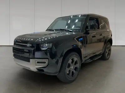 Nuova Land Rover Defender SE Dynamic 200 CV (147 kW) 2026 Santorini black SUV