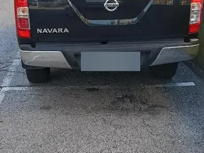 Usata Nissan Navara 190 CV (139 kW) 2020 Nero Pick-up