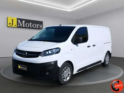 Usata Opel Vivaro Enjoy 120 CV (88 kW) 2022 Bianco Monovolume