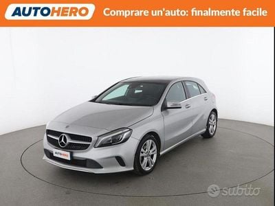 Usata Mercedes A180 109 CV (80 kW) 2017 Argento Berlina