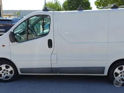 Usata Opel Vivaro 114 CV (83 kW) 2013 Monovolume