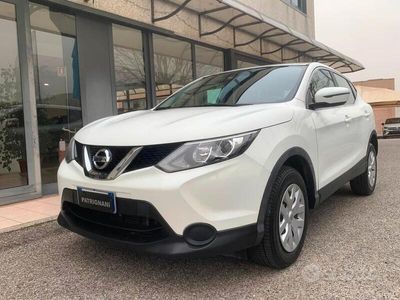 usata Nissan Qashqai 1.6 dCi 2WD N-Vision