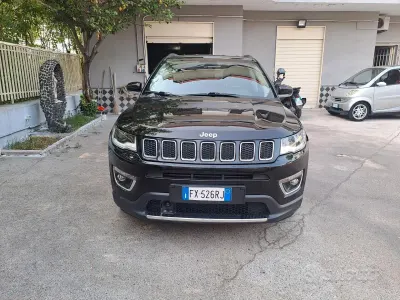 Usata Jeep Compass Limited 120 CV (88 kW) 2019 Nero SUV