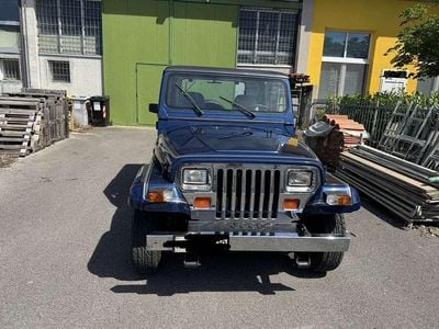 Begagnad Jeep Wrangler Laredo 103 HK (75 kW) 1990 SUV