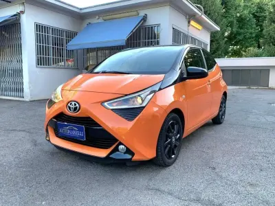 Usata Toyota Aygo X-clusiv 72 CV (52 kW) 2020 Other Utilitaria