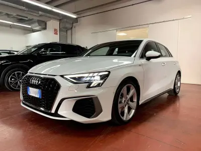 Usata Audi A3 S-Line 116 CV (85 kW) 2022 Bianco Berlina