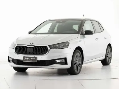Käytetty Skoda Fabia Selection 80 HP (58 kW) 2025 Hopea Viistoperä