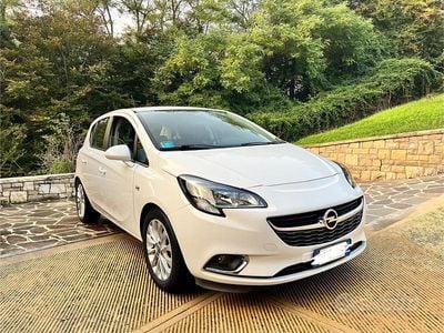 Usata Opel Corsa 75 CV (55 kW) 2016 Bianco Berlina