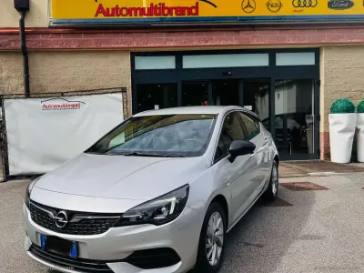 Usata Opel Astra Business 131 CV (96 kW) 2021 Grigio Berlina