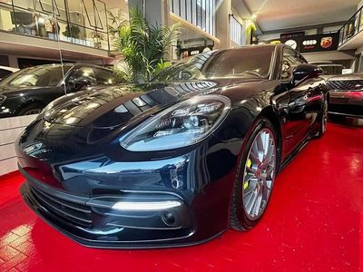 Usata Porsche Panamera 4 E-Hybrid Executive Executive 330 CV (242 kW) 2019 Yachtingblau mettalic Utilitaria