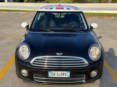 Usata Mini Cooper D Chili 109 CV (80 kW) 2009 Nero Utilitaria