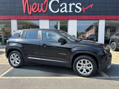 Usata Jeep Avenger Altitude 101 CV (74 kW) 2024 Nero SUV