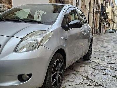 Usata Toyota Yaris Sol 90 CV (66 kW) 2008 Utilitaria