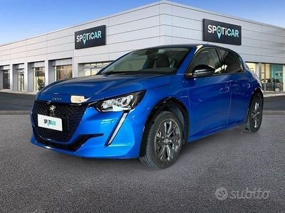 Peugeot e-208